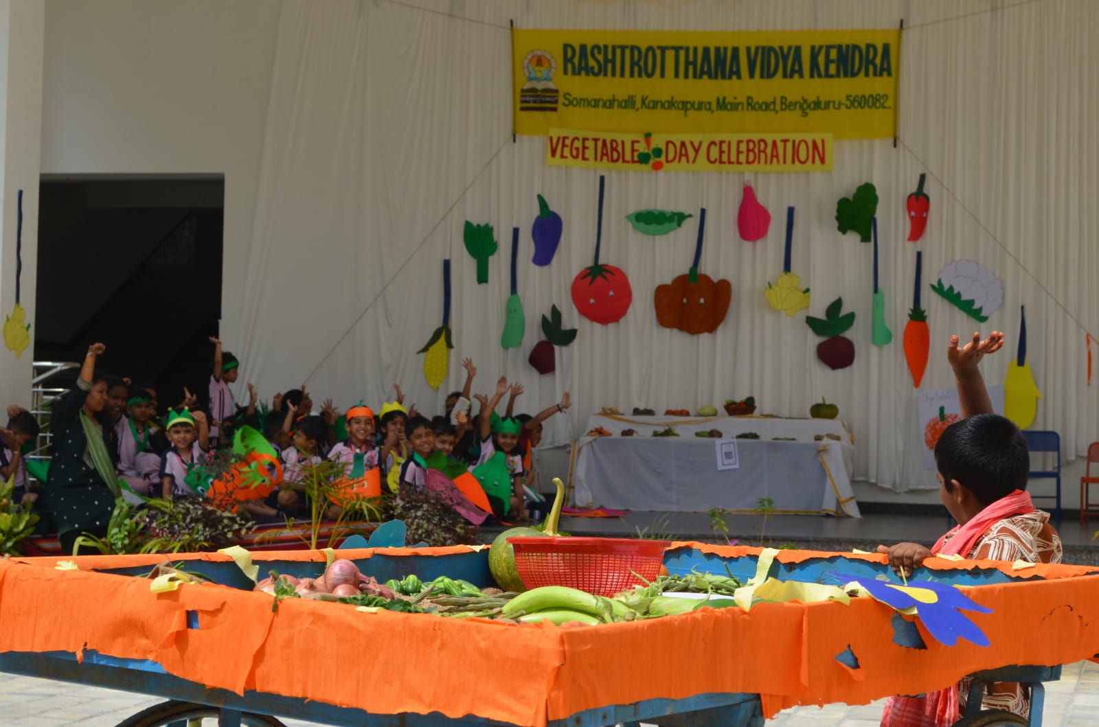 RVK – Somanahalli Celebrates 'Vegetable Day' with Fun and Learning (19)