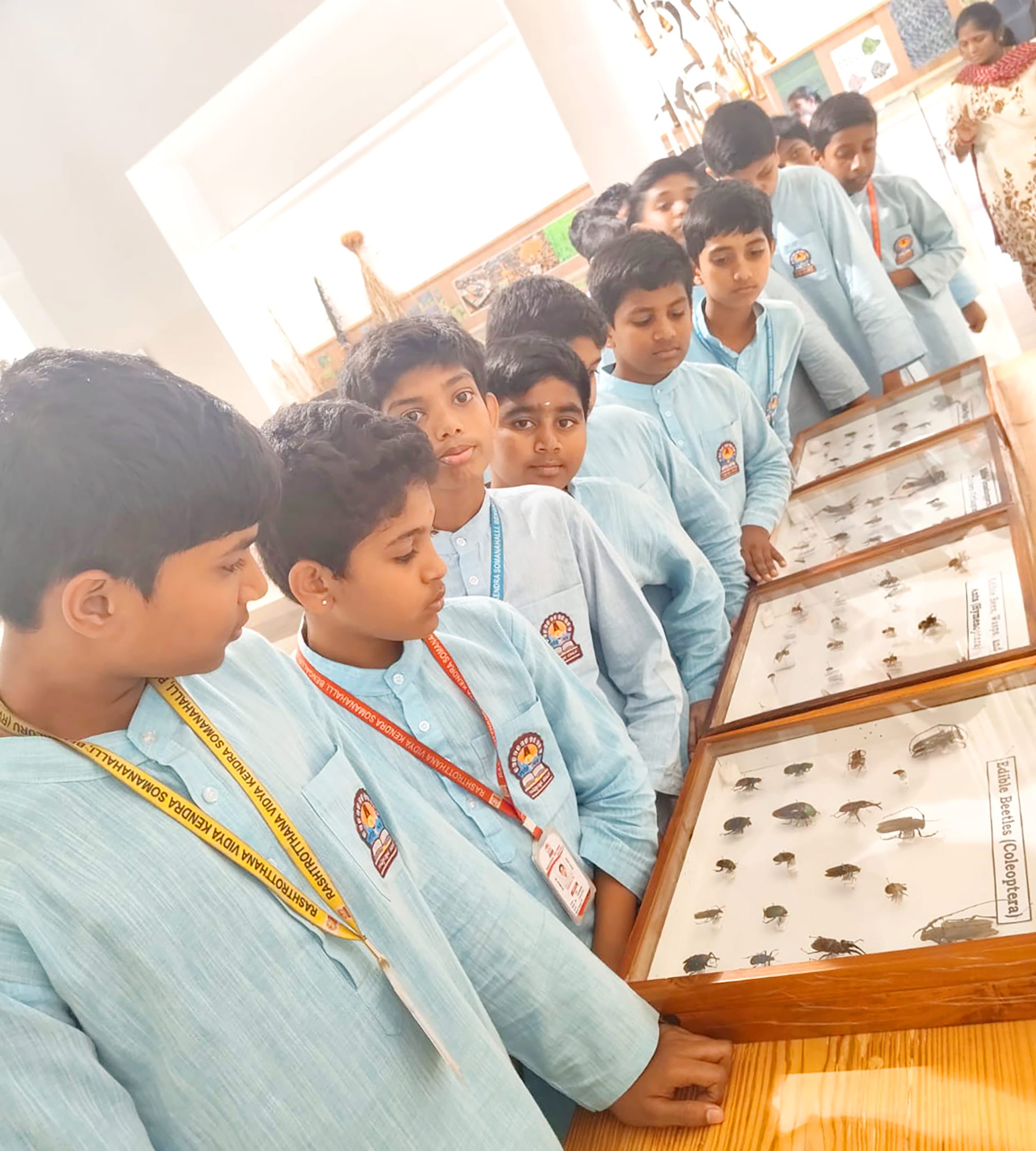 RVK – Somanahalli Students Visit Bengaluru Science Gallery and Cubbon Park (19)