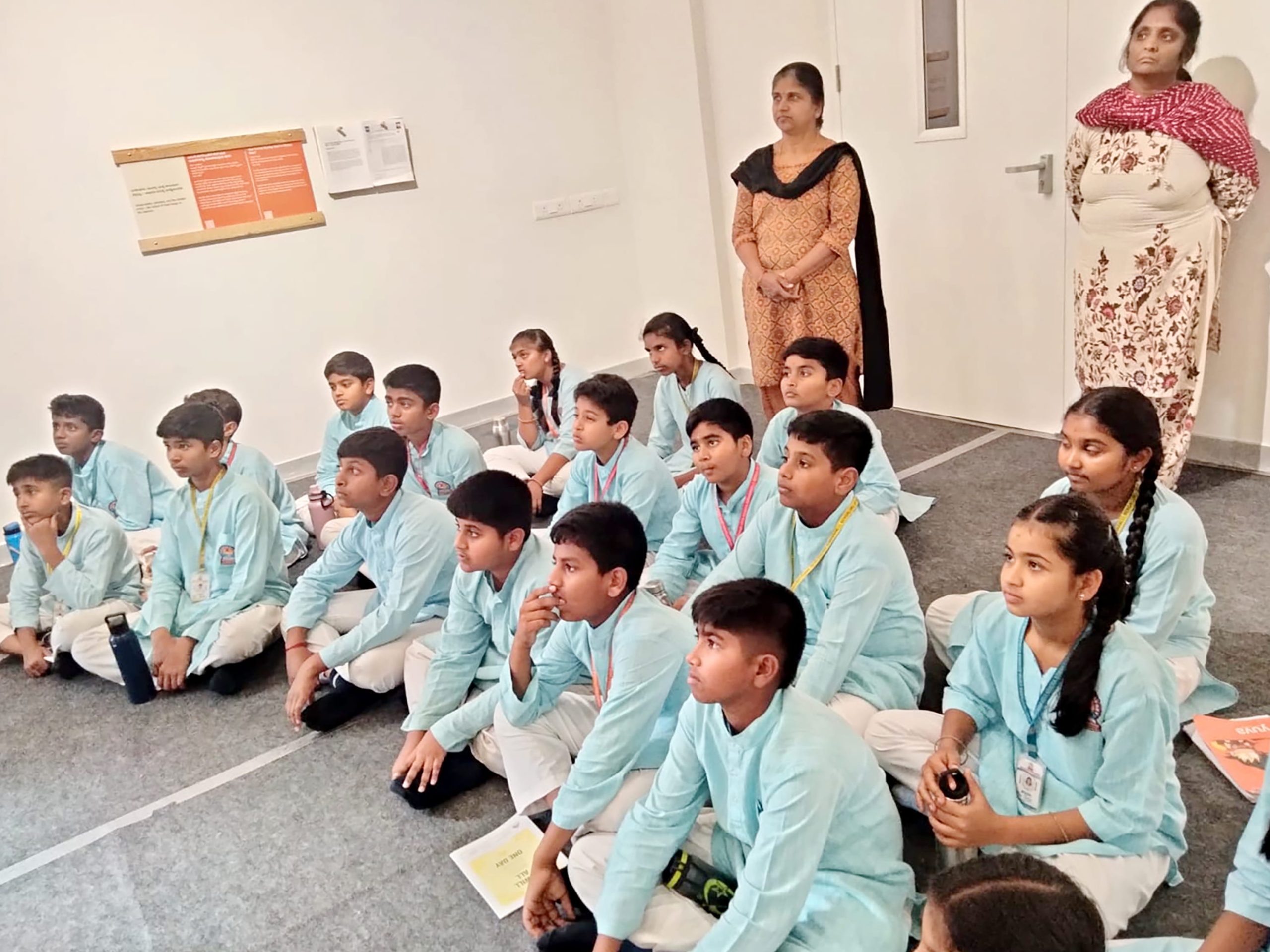 RVK – Somanahalli Students Visit Bengaluru Science Gallery and Cubbon Park (2)
