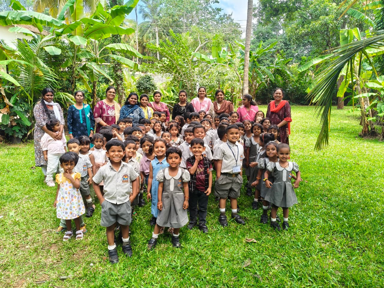 Field Trip to Nisarga Farmhouse and Trimurti Temple (14)