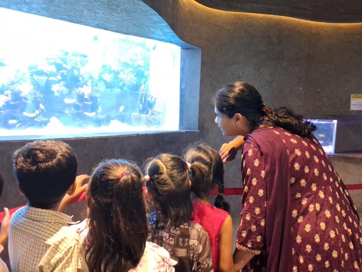 RVK – Somanahalli Class 1 Students Enjoyed Educational Trip (5)