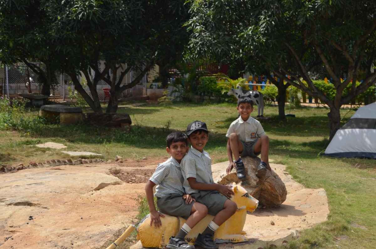 RVK – Somanahalli Students’ First Educational Trip (12)